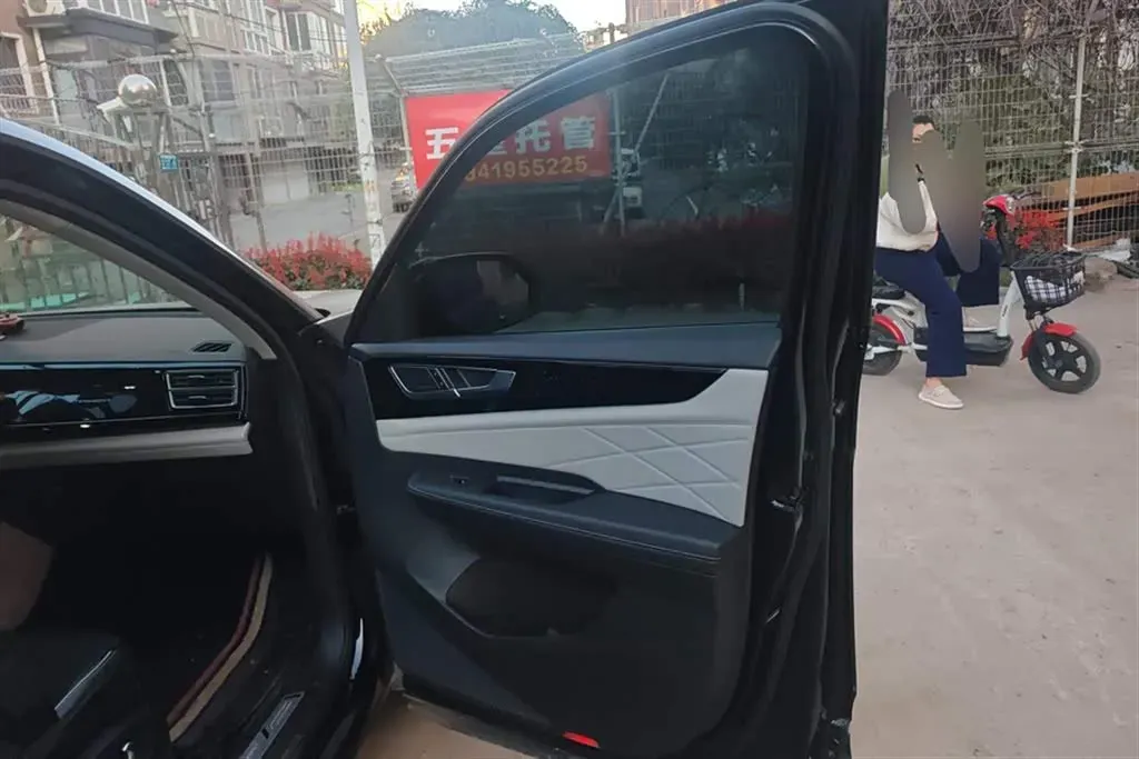 2022 Volkswagen Teramont 2.0T 220HP L4 7DCT,autocango,china used car exporter,china ev exporter,chinese used car exporter,chinese used ev exporter