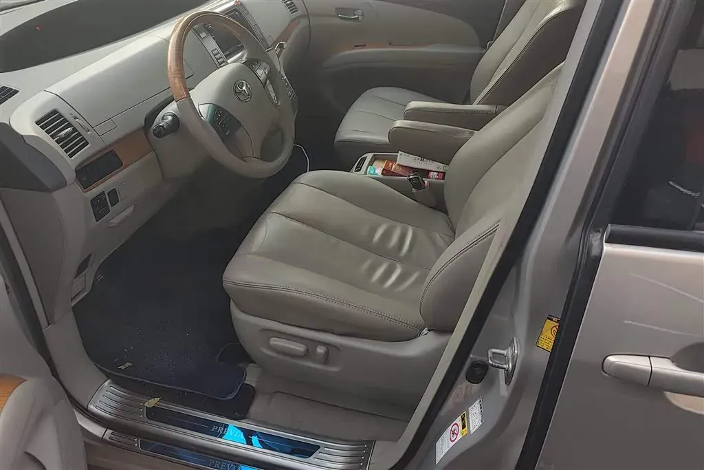 2006 Toyota Previa 2.4L 170HP L4 4AT,autocango,china used car exporter,china ev exporter,chinese used car exporter,chinese used ev exporter