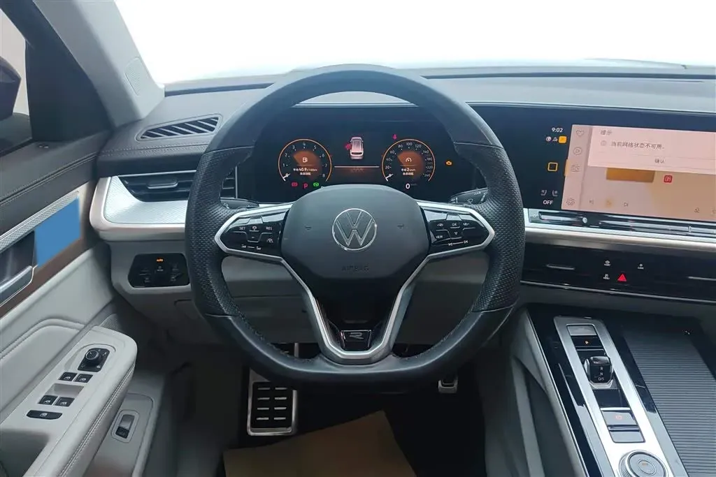 2023 Volkswagen Tavendor 2.0T 220HP L4 7DCT,autocango,china used car exporter,china ev exporter,chinese used car exporter,chinese used ev exporter