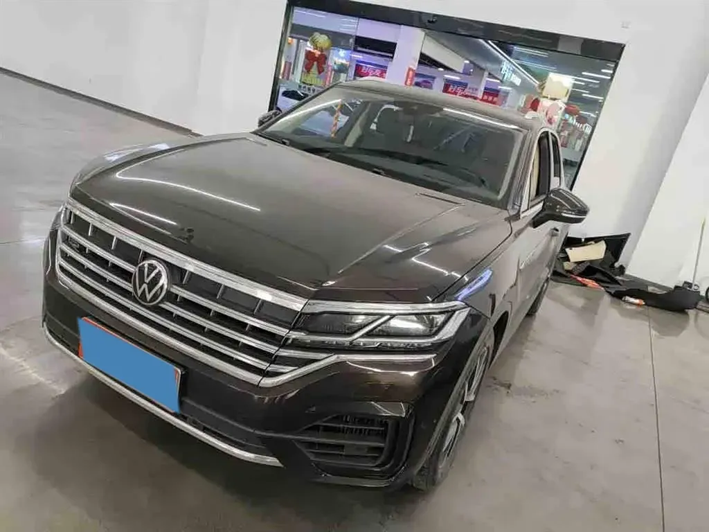 2022 Volkswagen Touareg 3.0T 340HP V6 8AT,autocango,china used car exporter,china ev exporter,chinese used car exporter,chinese used ev exporter