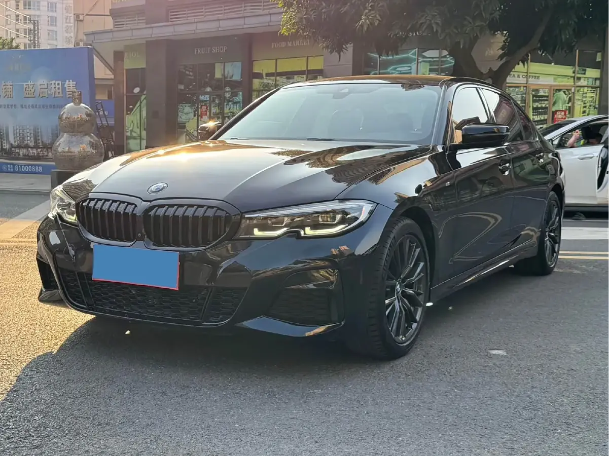 2021 BMW 3 Series 2.0T 184HP L4 8AT