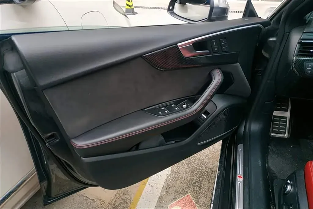 2017 Audi S5 3.0T 354HP V6 8AT,autocango,china used car exporter,china ev exporter,chinese used car exporter,chinese used ev exporter