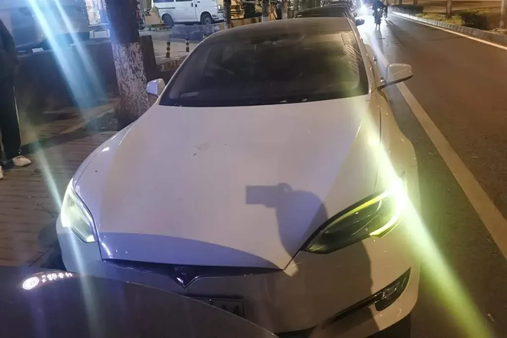 2016 Tesla Model S BEV 90KWH,autocango,china used car exporter,china ev exporter,chinese used car exporter,chinese used ev exporter