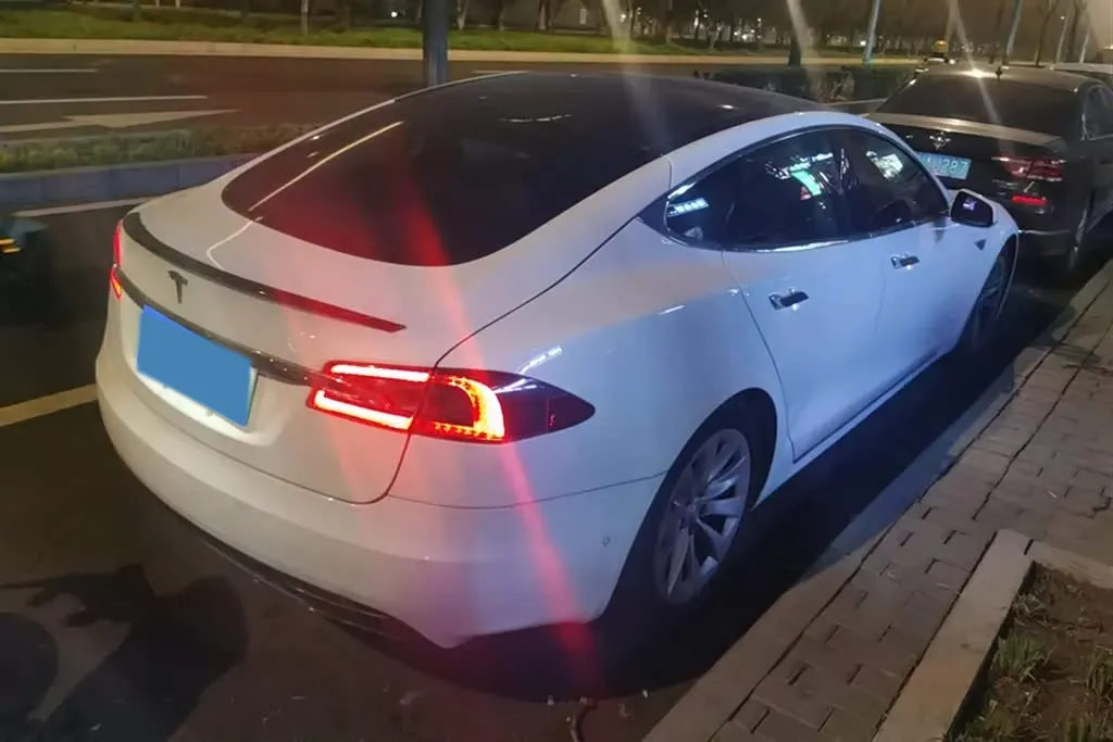 2016 Tesla Model S BEV 90KWH,autocango,china used car exporter,china ev exporter,chinese used car exporter,chinese used ev exporter