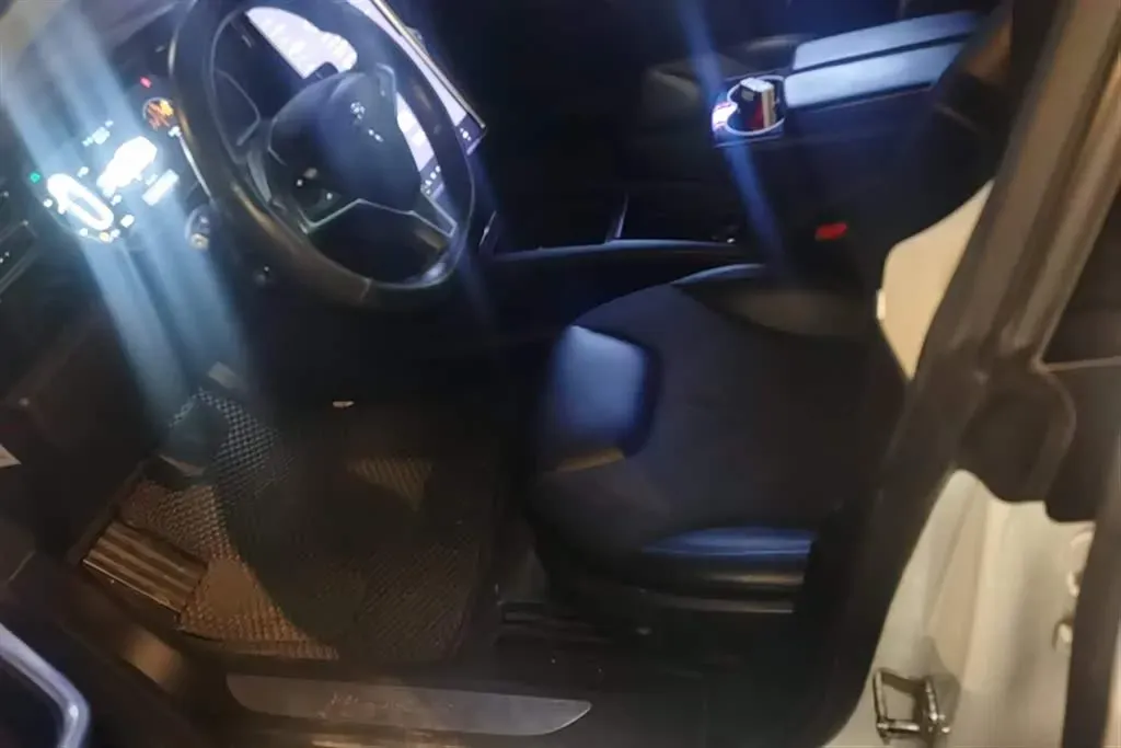 2016 Tesla Model S BEV 90KWH,autocango,china used car exporter,china ev exporter,chinese used car exporter,chinese used ev exporter