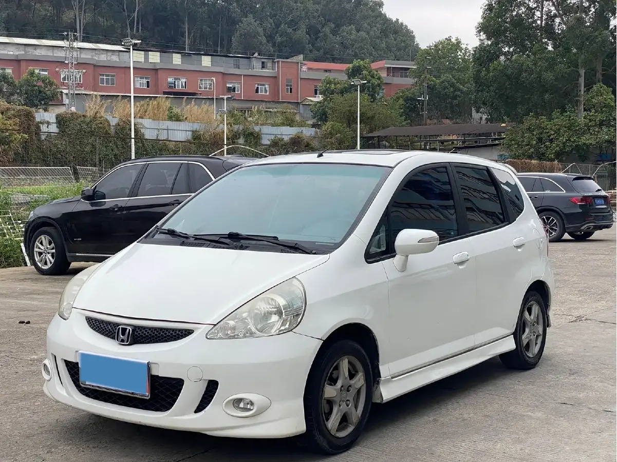 2007 Honda Fit 1.5L 107HP L4 CVT