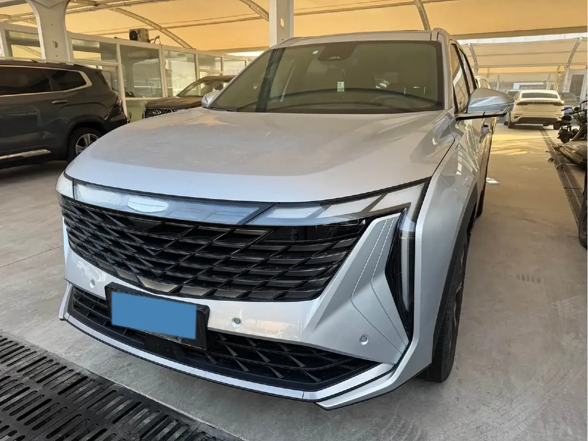 2023 Geely StarRay 1.5T 181HP L4 7DCT