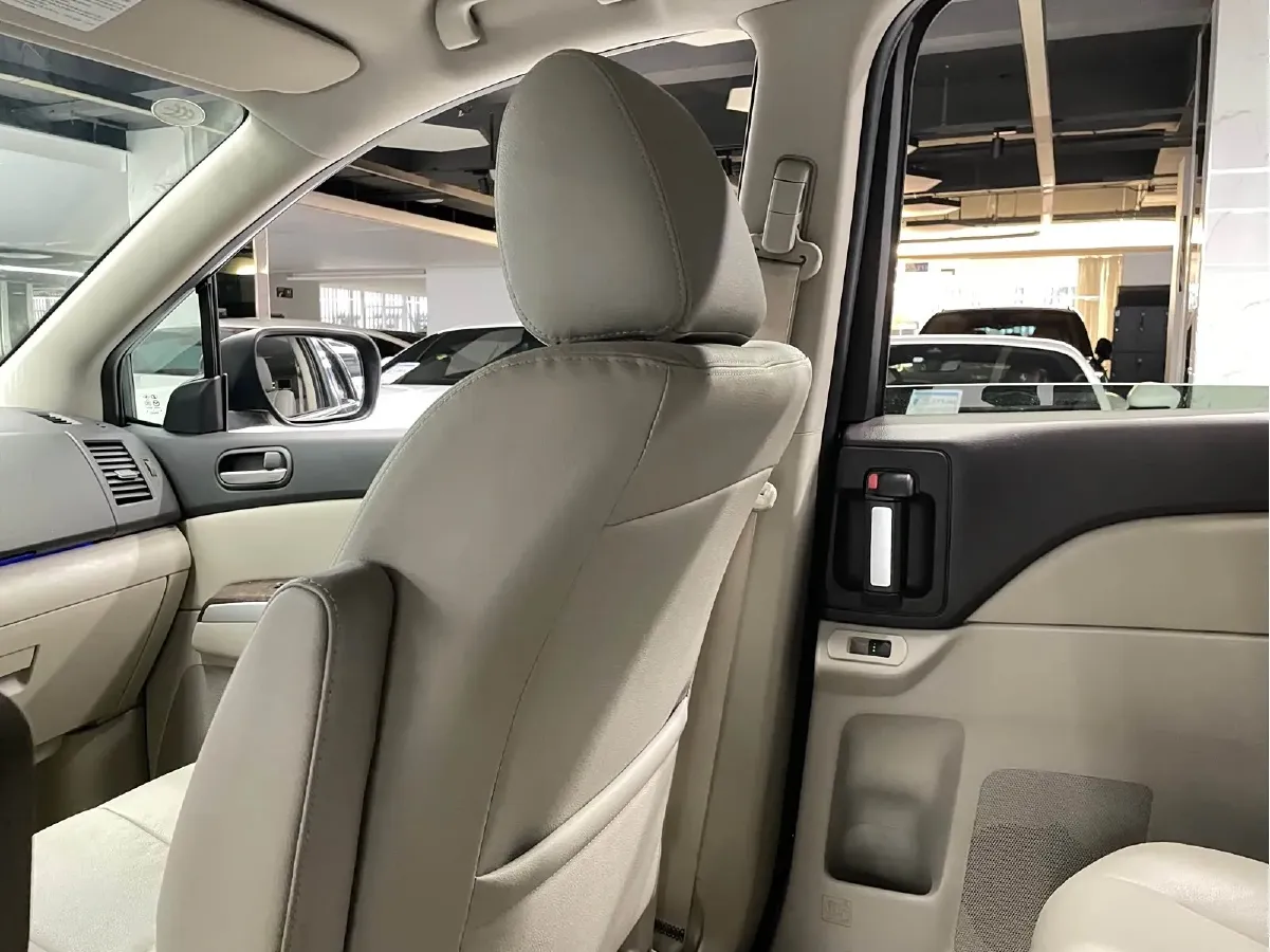 2015 Mazda 8 2.5L 163HP L4 5AT,autocango,china used car exporter,china ev exporter,chinese used car exporter,chinese used ev exporter