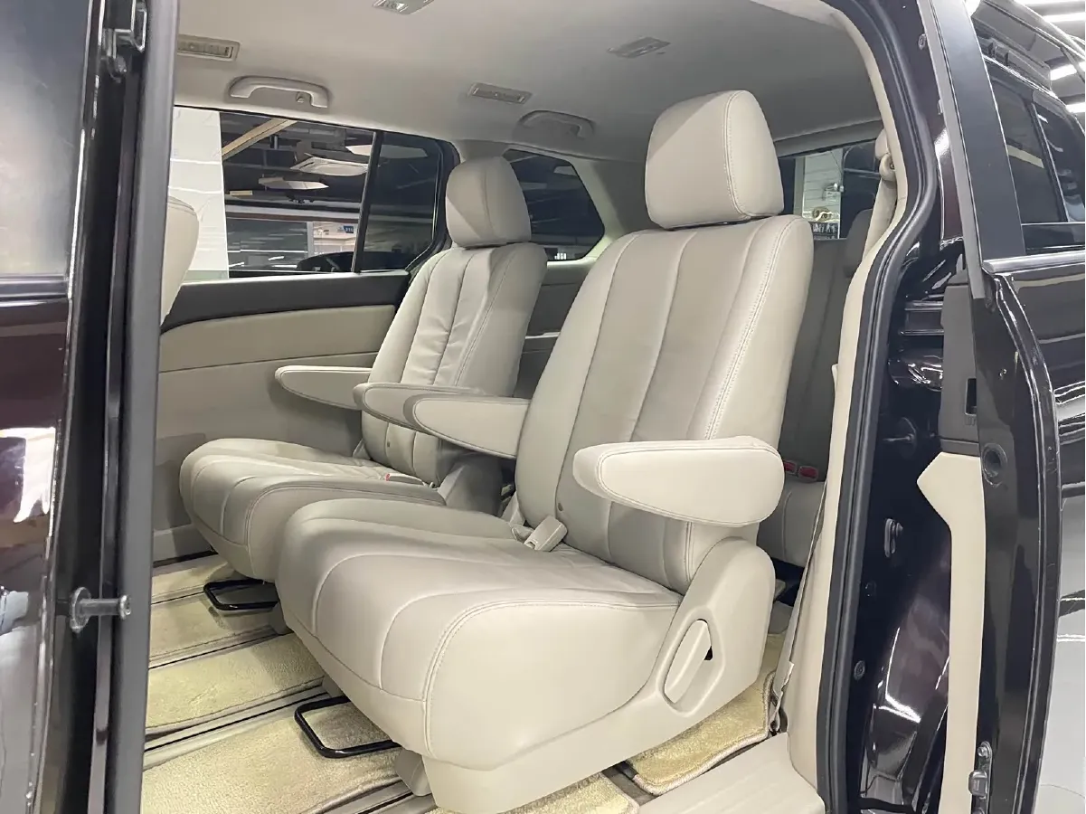 2015 Mazda 8 2.5L 163HP L4 5AT,autocango,china used car exporter,china ev exporter,chinese used car exporter,chinese used ev exporter