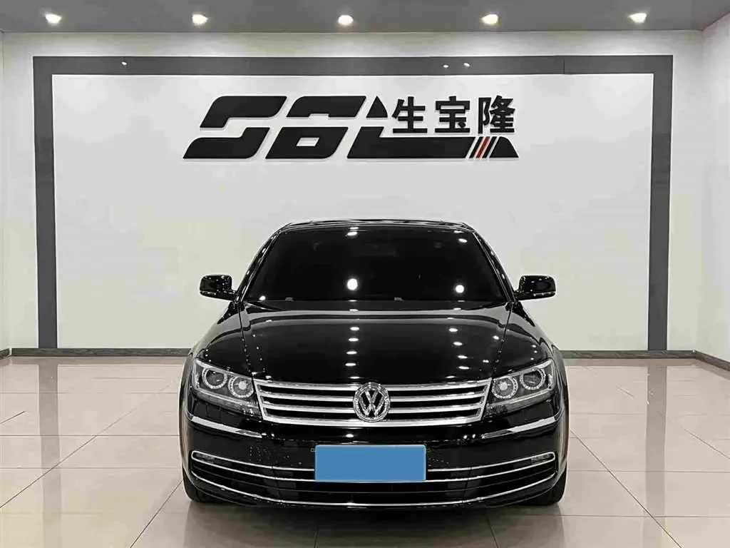 2015 Volkswagen Pheaton 3.0L 250HP V6 6AT,autocango,china used car exporter,china ev exporter,chinese used car exporter,chinese used ev exporter