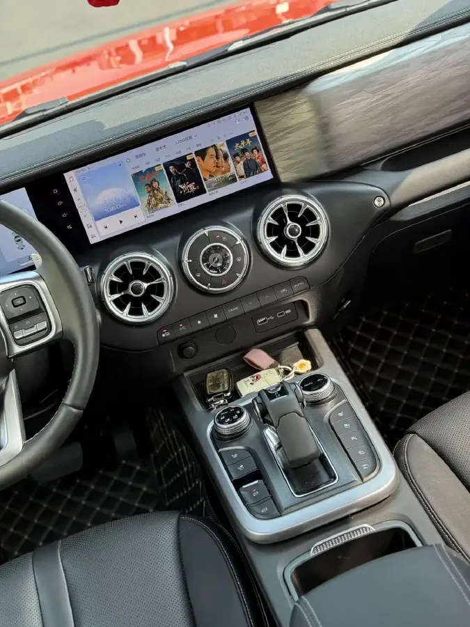 2024 Tank 300 2.0T 252HP L4 9AT,autocango,china used car exporter,china ev exporter,chinese used car exporter,chinese used ev exporter