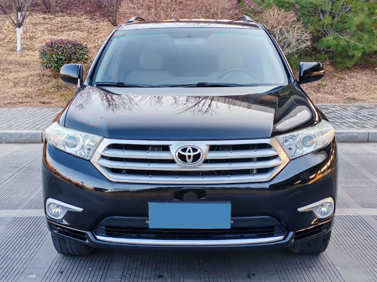 2013 Toyota Highlander 2.7L 188HP L4 6AT