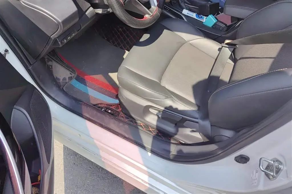 2021 Toyota Paptor 2.0L 171HP L4 CVT,autocango,china used car exporter,china ev exporter,chinese used car exporter,chinese used ev exporter