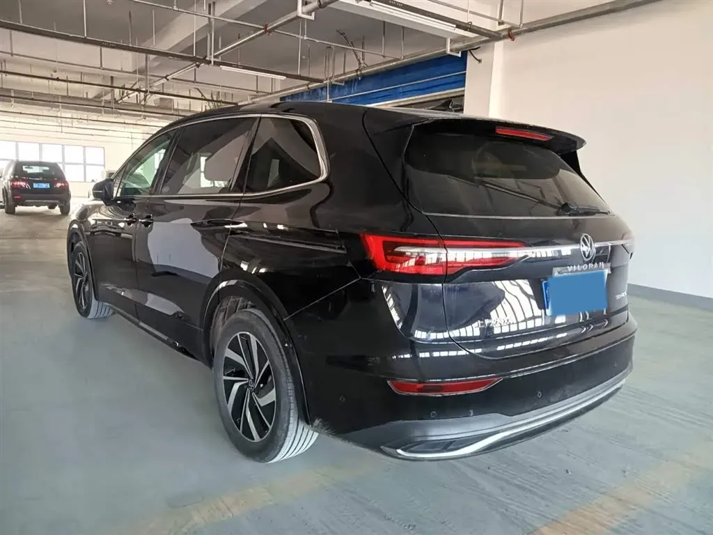 2023 Volkswagen Viloran 2.0T 220HP L4 7DCT,autocango,china used car exporter,china ev exporter,chinese used car exporter,chinese used ev exporter