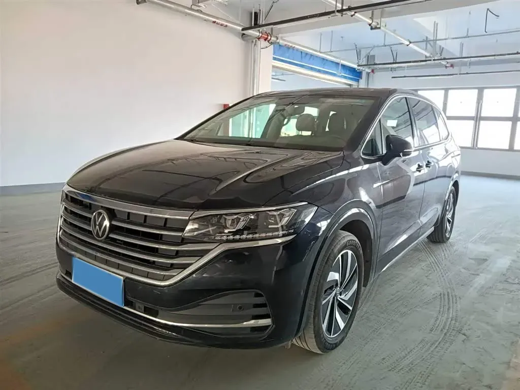 2023 Volkswagen Viloran 2.0T 220HP L4 7DCT,autocango,china used car exporter,china ev exporter,chinese used car exporter,chinese used ev exporter