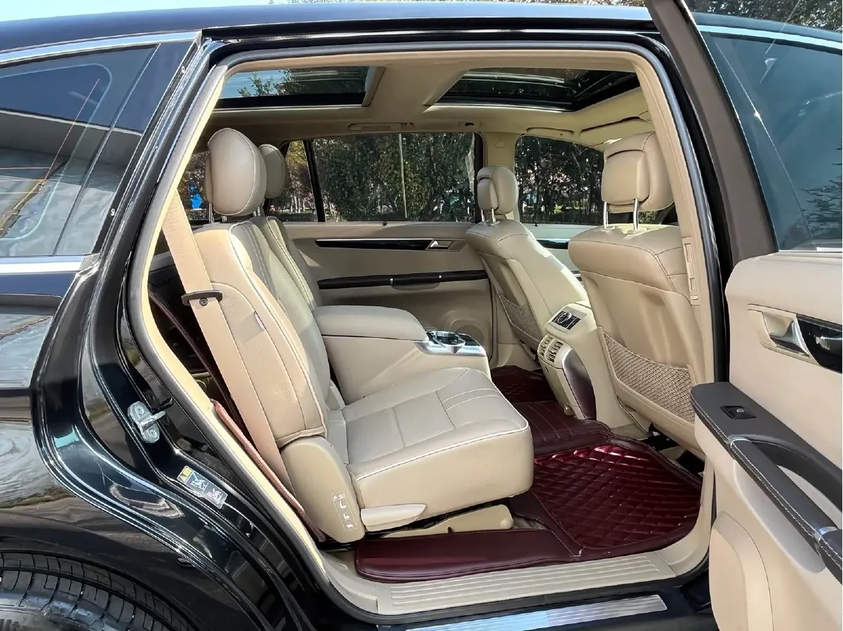 2015 Mercedes-Benz R Class 3.0T 333HP V6 7AT,autocango,china used car exporter,china ev exporter,chinese used car exporter,chinese used ev exporter