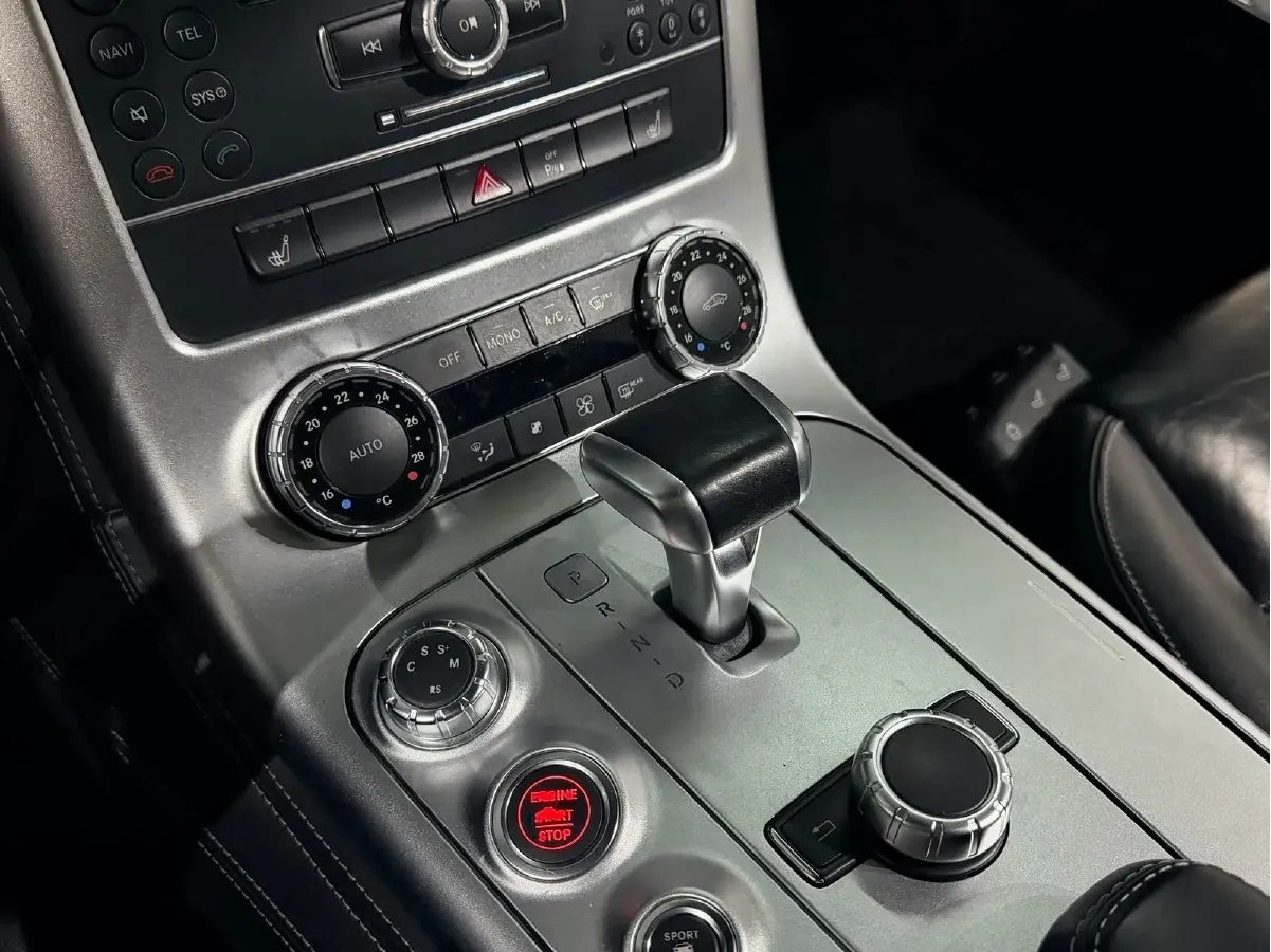 2011 Mercedes-Benz SLS AMG 6.2L 571HP V8 7DCT,autocango,china used car exporter,china ev exporter,chinese used car exporter,chinese used ev exporter