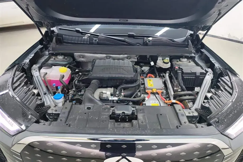 2025 Fulwin FulwinT8 1.5T 156HP L4 1DHT PHEV 18.67KWH,autocango,china used car exporter,china ev exporter,chinese used car exporter,chinese used ev exporter