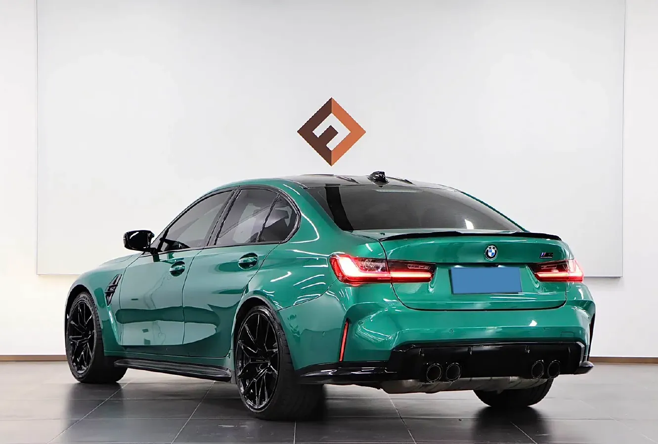 2021 BMW M3 3.0T 510HP L6 8AT,autocango,china used car exporter,china ev exporter,chinese used car exporter,chinese used ev exporter