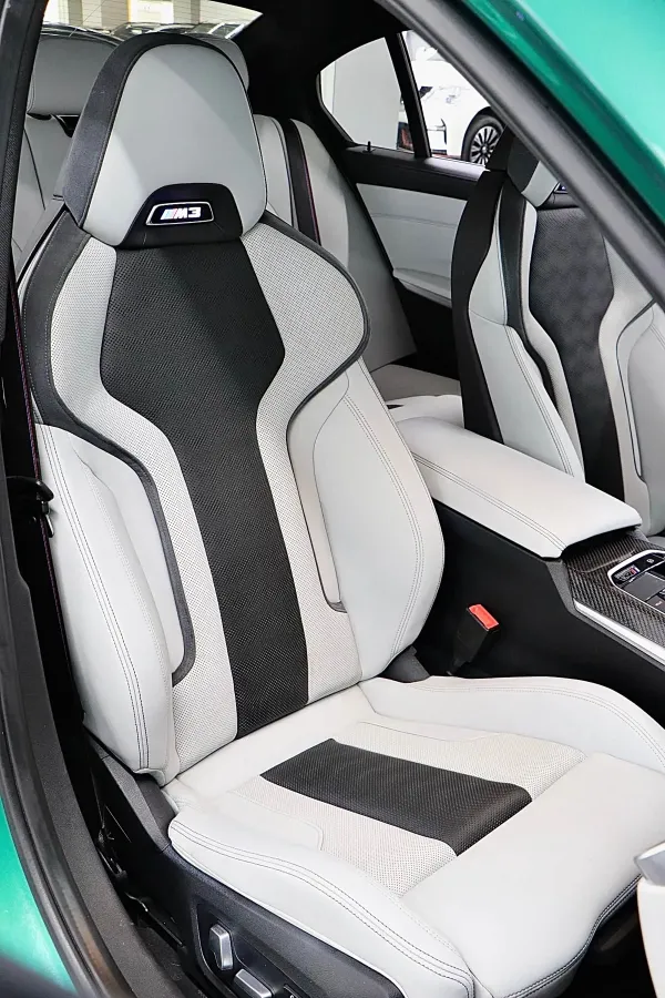 2021 BMW M3 3.0T 510HP L6 8AT,autocango,china used car exporter,china ev exporter,chinese used car exporter,chinese used ev exporter