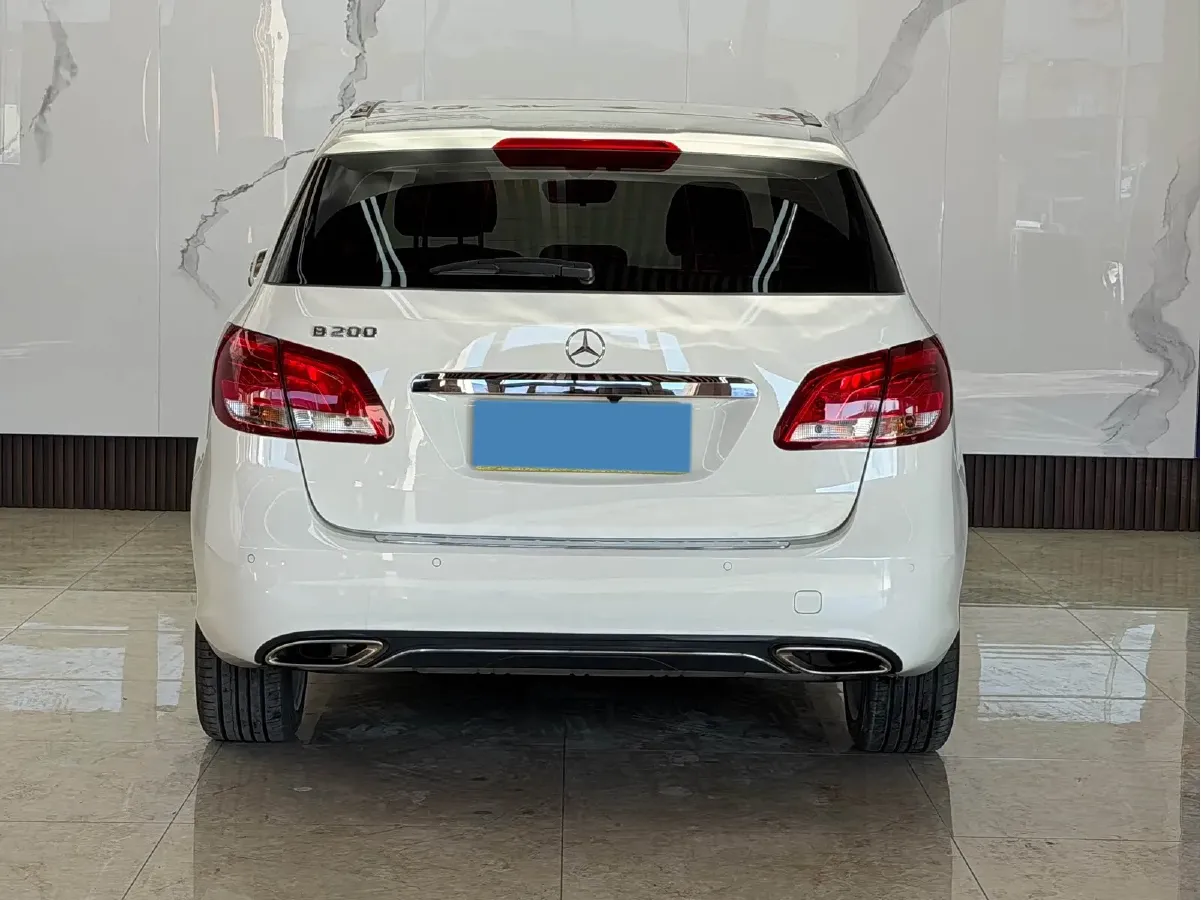 2018 Mercedes-Benz B Class 1.6T 156HP L4 7DCT,autocango,china used car exporter,china ev exporter,chinese used car exporter,chinese used ev exporter