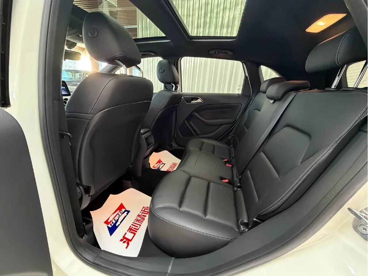 2018 Mercedes-Benz B Class 1.6T 156HP L4 7DCT,autocango,china used car exporter,china ev exporter,chinese used car exporter,chinese used ev exporter