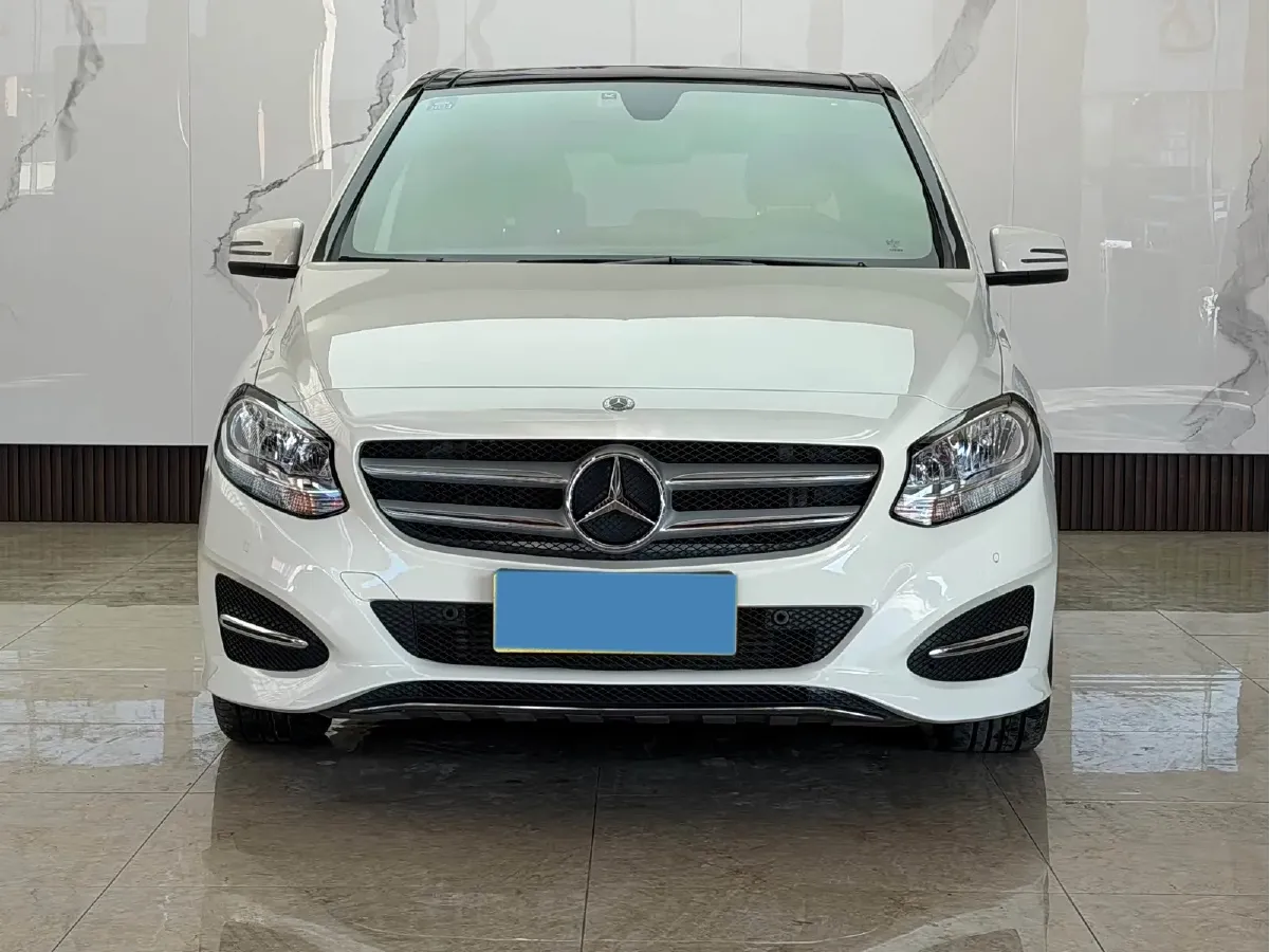 2018 Mercedes-Benz B Class 1.6T 156HP L4 7DCT,autocango,china used car exporter,china ev exporter,chinese used car exporter,chinese used ev exporter