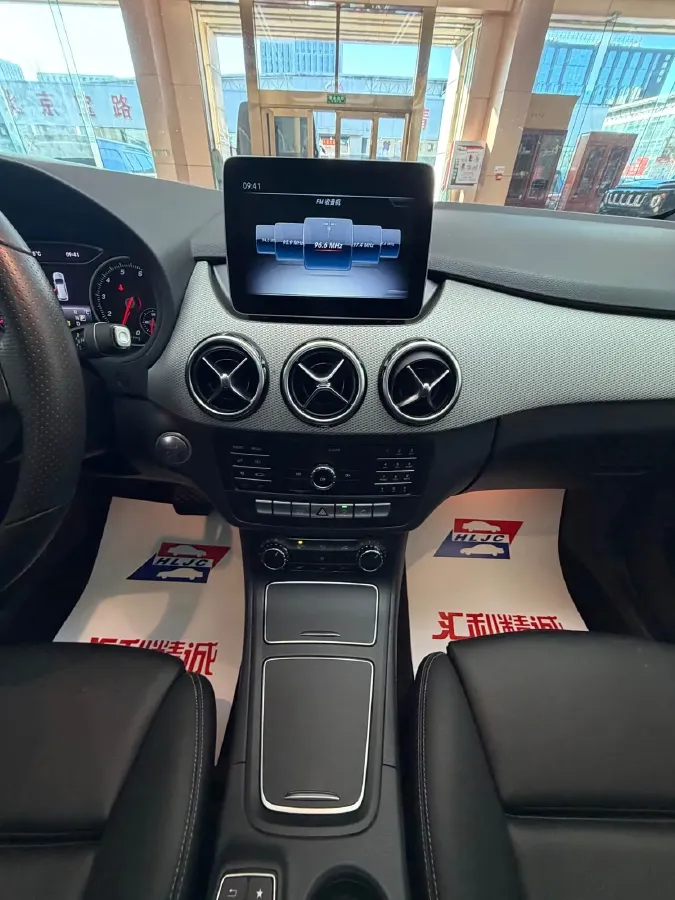 2018 Mercedes-Benz B Class 1.6T 156HP L4 7DCT,autocango,china used car exporter,china ev exporter,chinese used car exporter,chinese used ev exporter