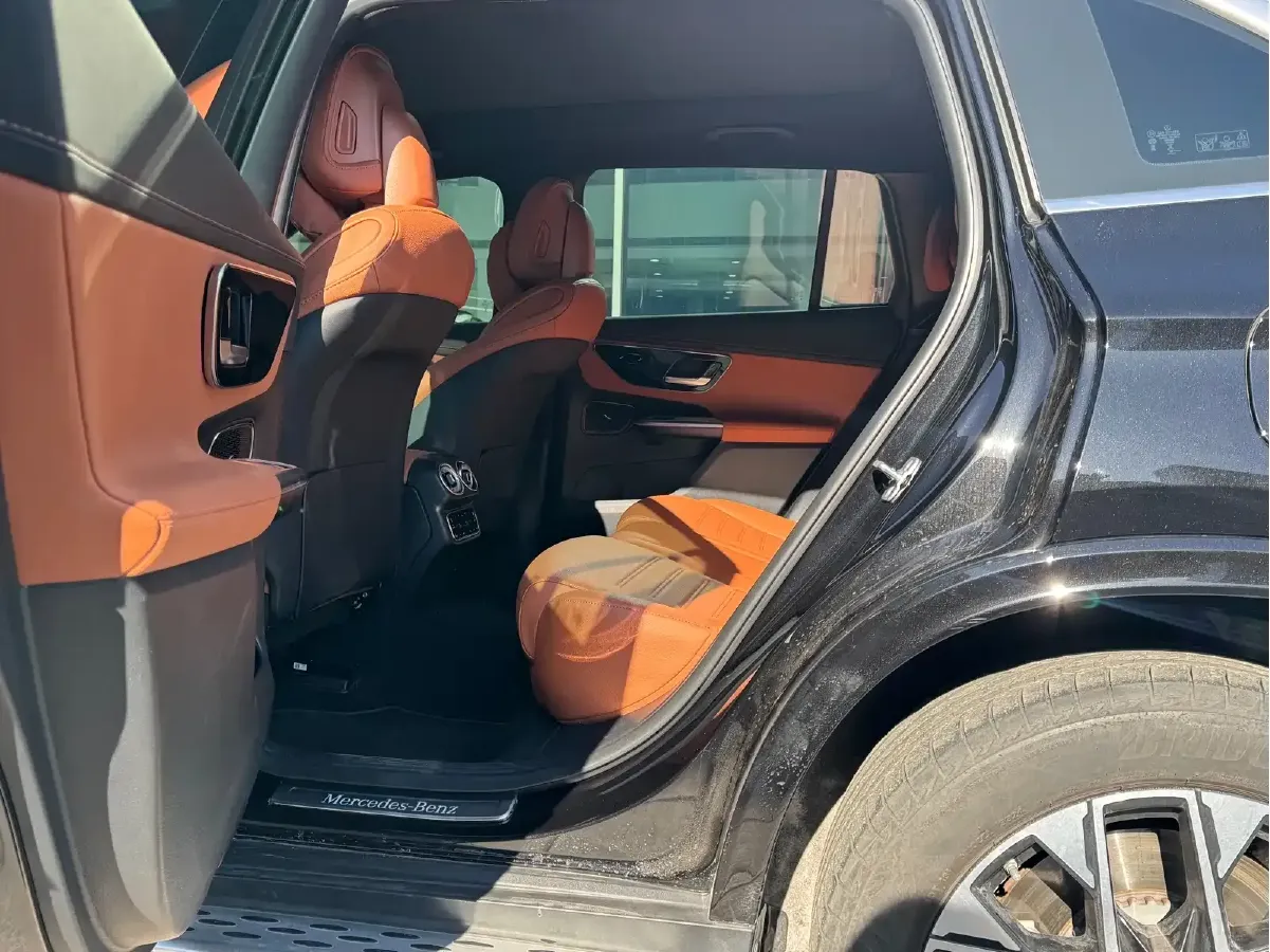 2025 Mercedes-Benz GLC Class 2.0T 204HP L4 9AT PHEV 30.9KWH,autocango,china used car exporter,china ev exporter,chinese used car exporter,chinese used ev exporter