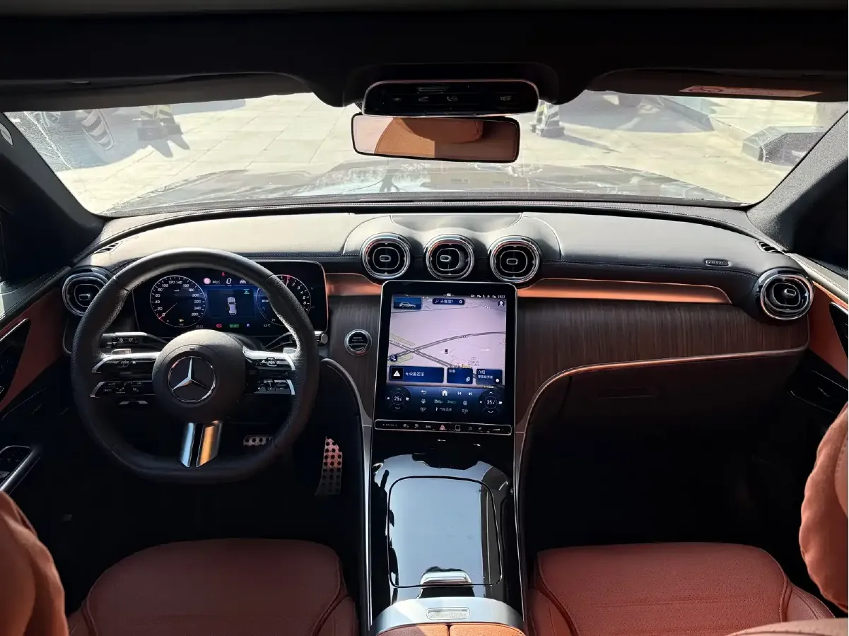 2025 Mercedes-Benz GLC Class 2.0T 204HP L4 9AT PHEV 30.9KWH,autocango,china used car exporter,china ev exporter,chinese used car exporter,chinese used ev exporter