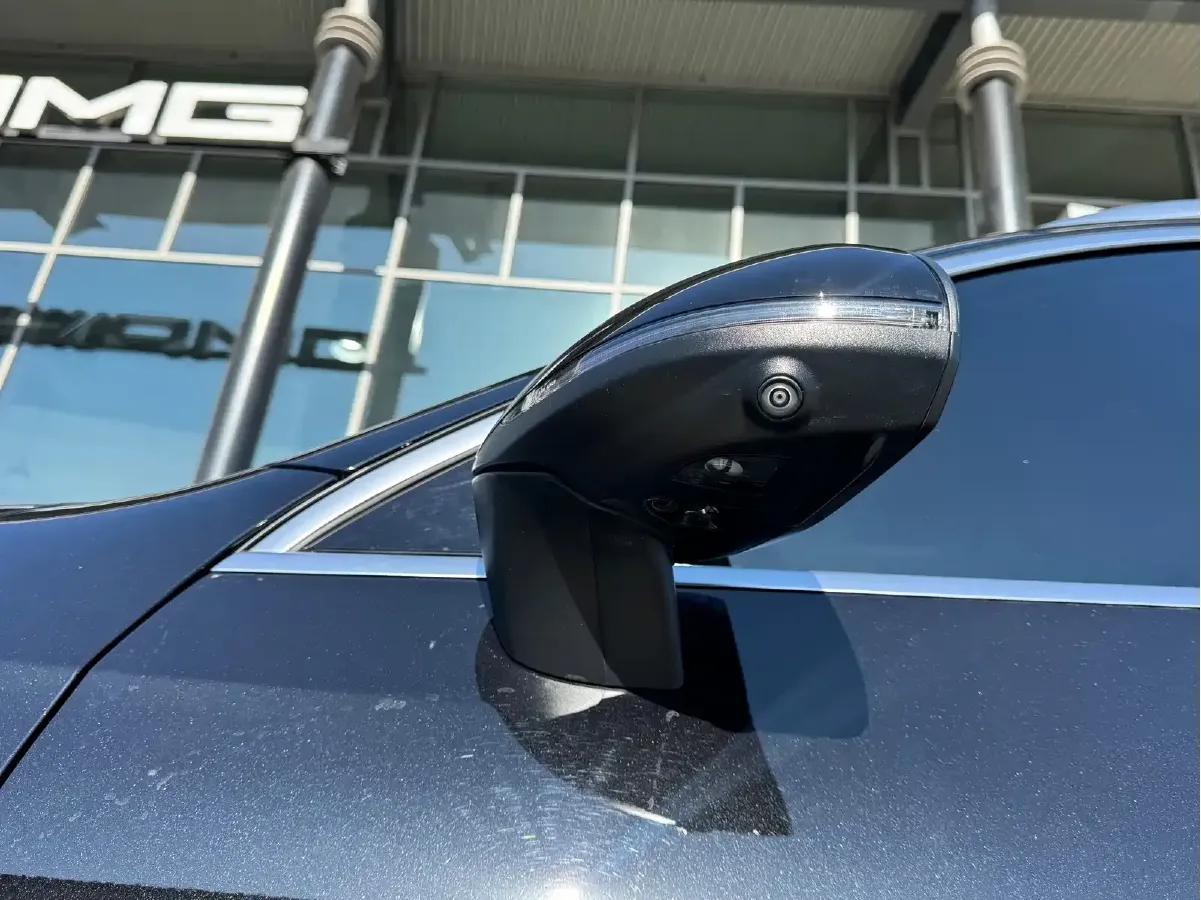 2025 Mercedes-Benz GLC Class 2.0T 204HP L4 9AT PHEV 30.9KWH,autocango,china used car exporter,china ev exporter,chinese used car exporter,chinese used ev exporter