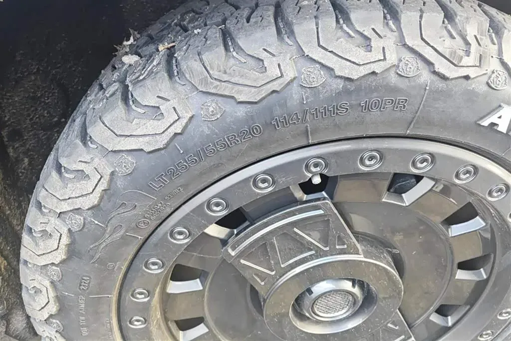 2024 Jetour Traveller 2.0T 254HP L4 7DCT,autocango,china used car exporter,china ev exporter,chinese used car exporter,chinese used ev exporter