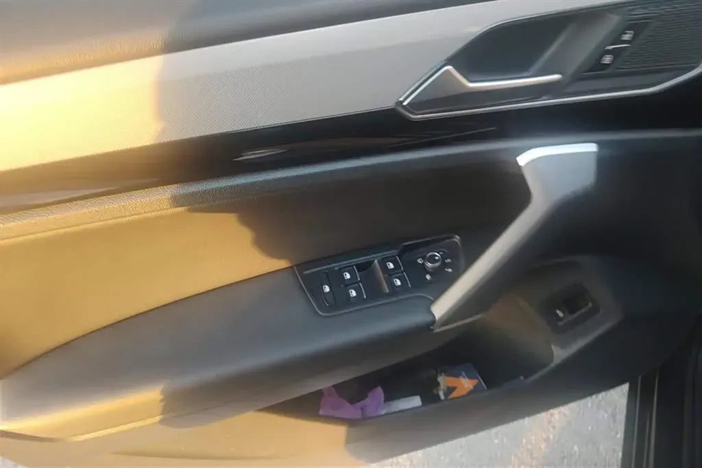 2022 Volkswagen Tayron 1.4T 150HP L4 7DCT,autocango,china used car exporter,china ev exporter,chinese used car exporter,chinese used ev exporter