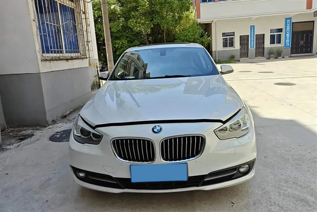 2014 BMW 5 Series GT 2.0T 245HP L4 8AT,autocango,china used car exporter,china ev exporter,chinese used car exporter,chinese used ev exporter
