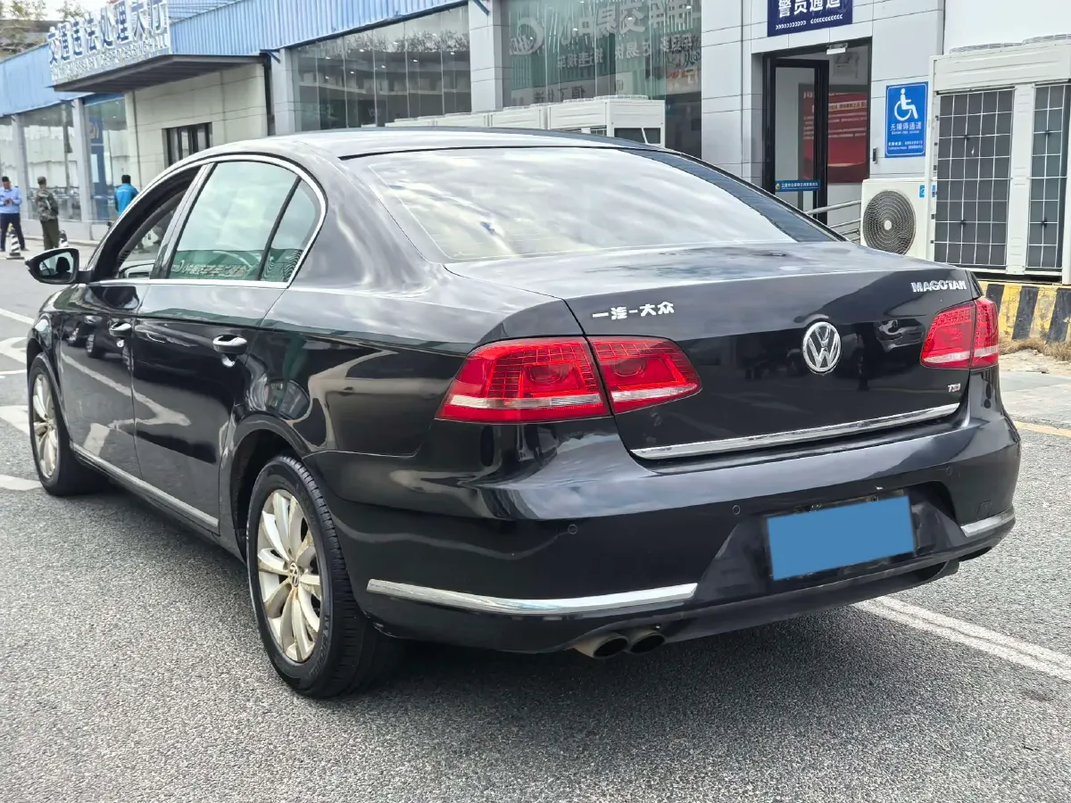 2013 Volkswagen Magotan 1.8T 160HP L4 7DCT,autocango,china used car exporter,china ev exporter,chinese used car exporter,chinese used ev exporter