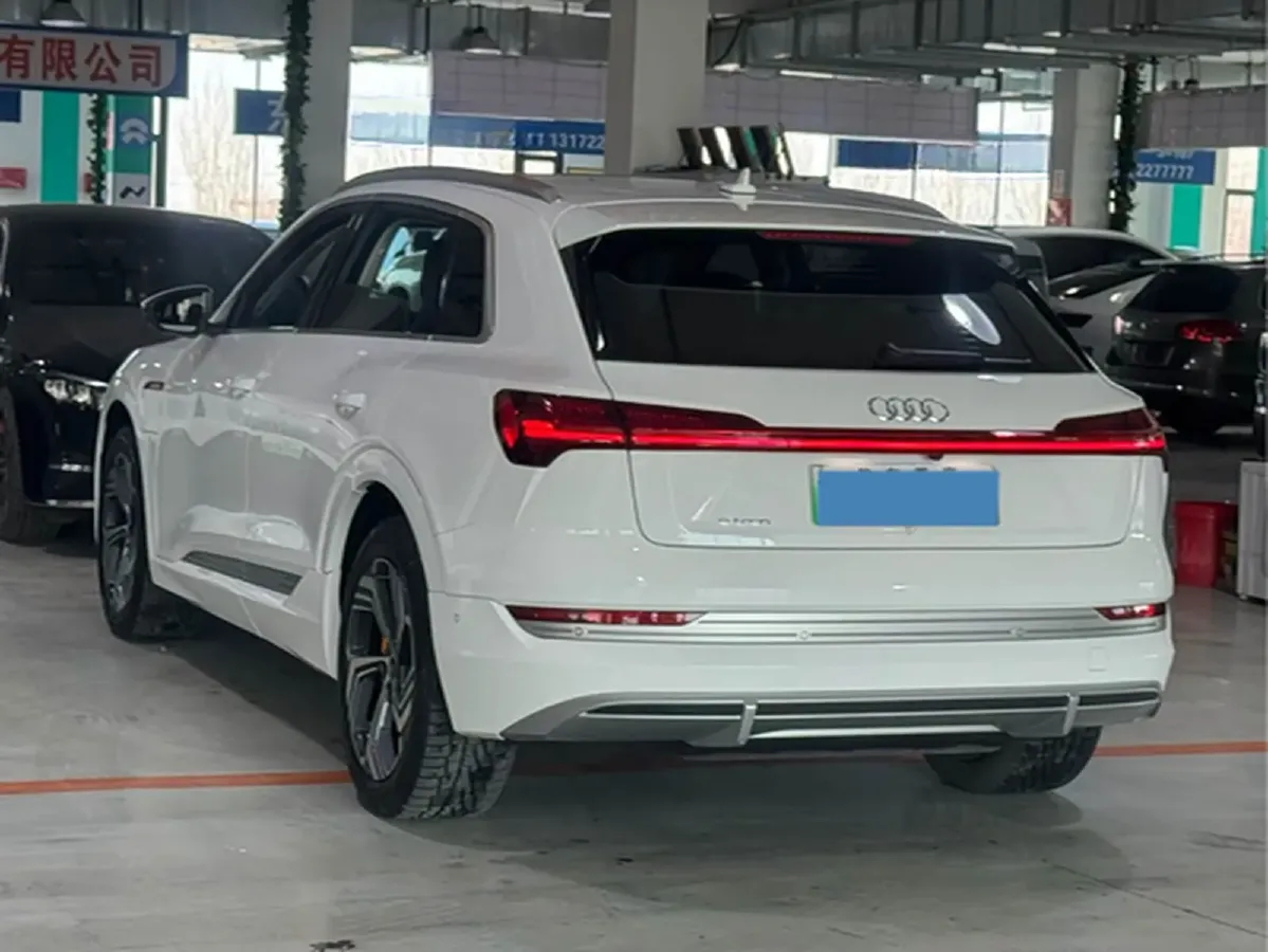 2021 Audi e-tron BEV 96.7KWH,autocango,china used car exporter,china ev exporter,chinese used car exporter,chinese used ev exporter