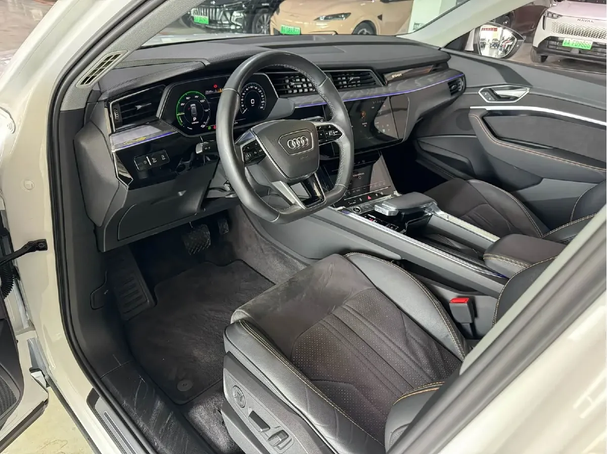 2021 Audi e-tron BEV 96.7KWH,autocango,china used car exporter,china ev exporter,chinese used car exporter,chinese used ev exporter