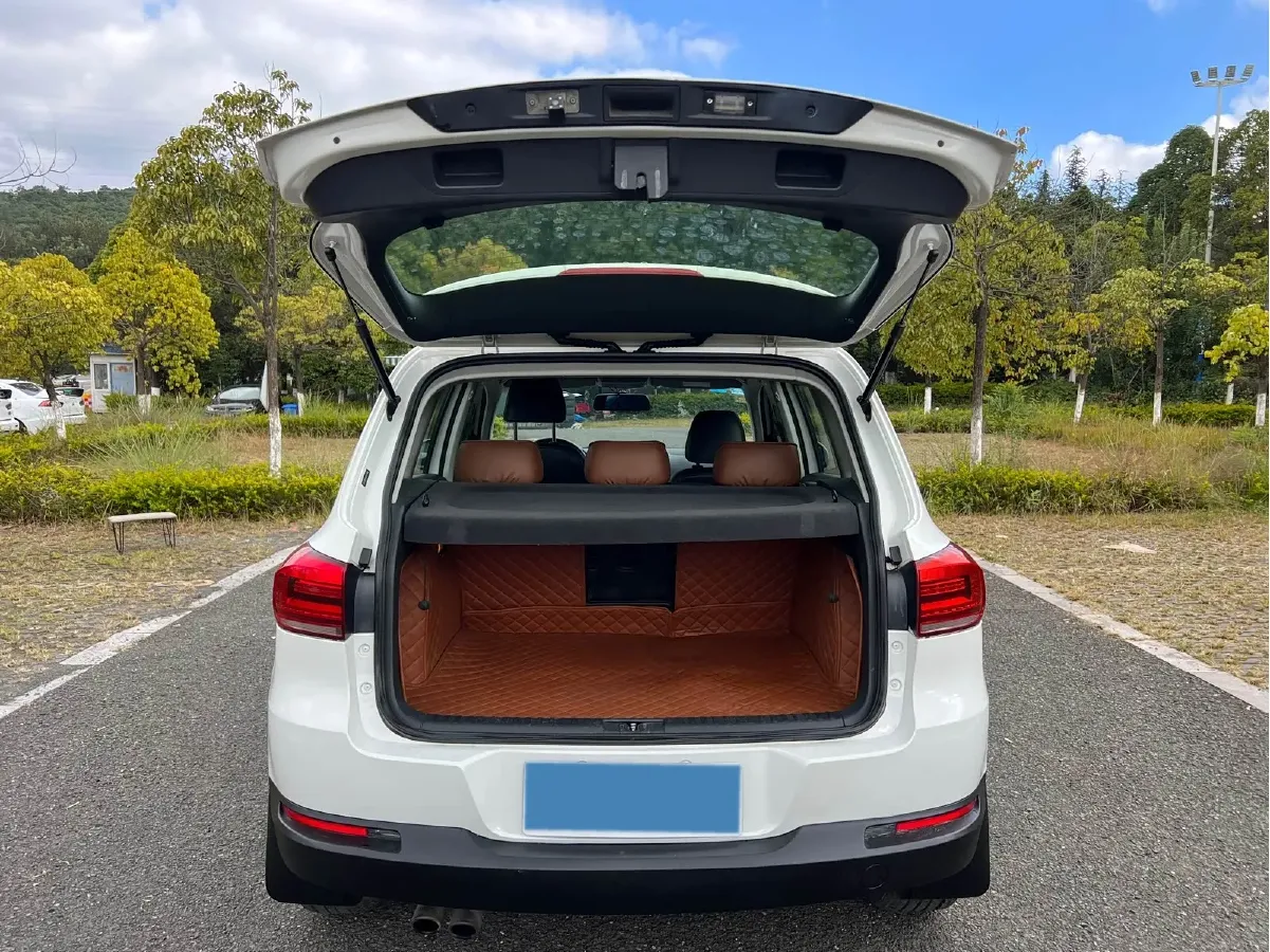 2016 Volkswagen Tiguan 1.8T 160HP L4 6AT,autocango,china used car exporter,china ev exporter,chinese used car exporter,chinese used ev exporter