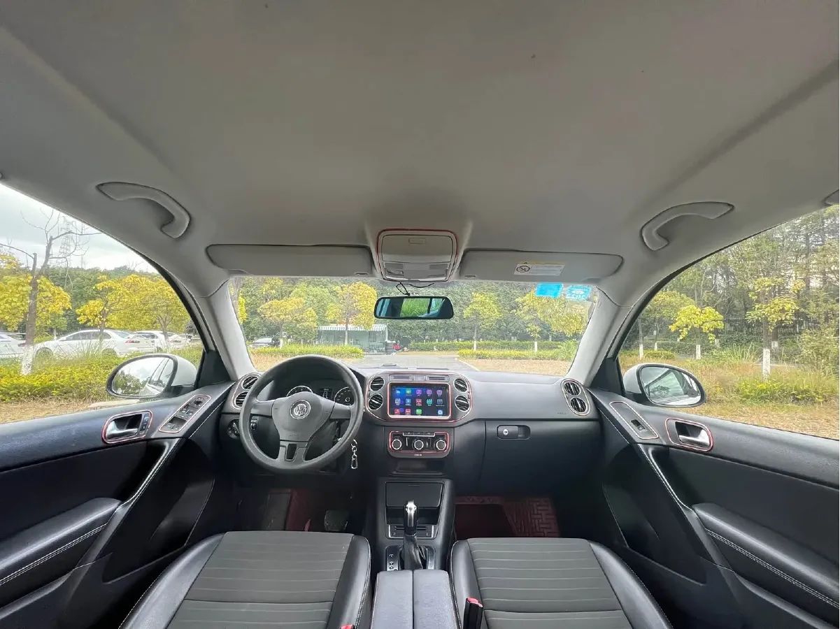 2016 Volkswagen Tiguan 1.8T 160HP L4 6AT,autocango,china used car exporter,china ev exporter,chinese used car exporter,chinese used ev exporter