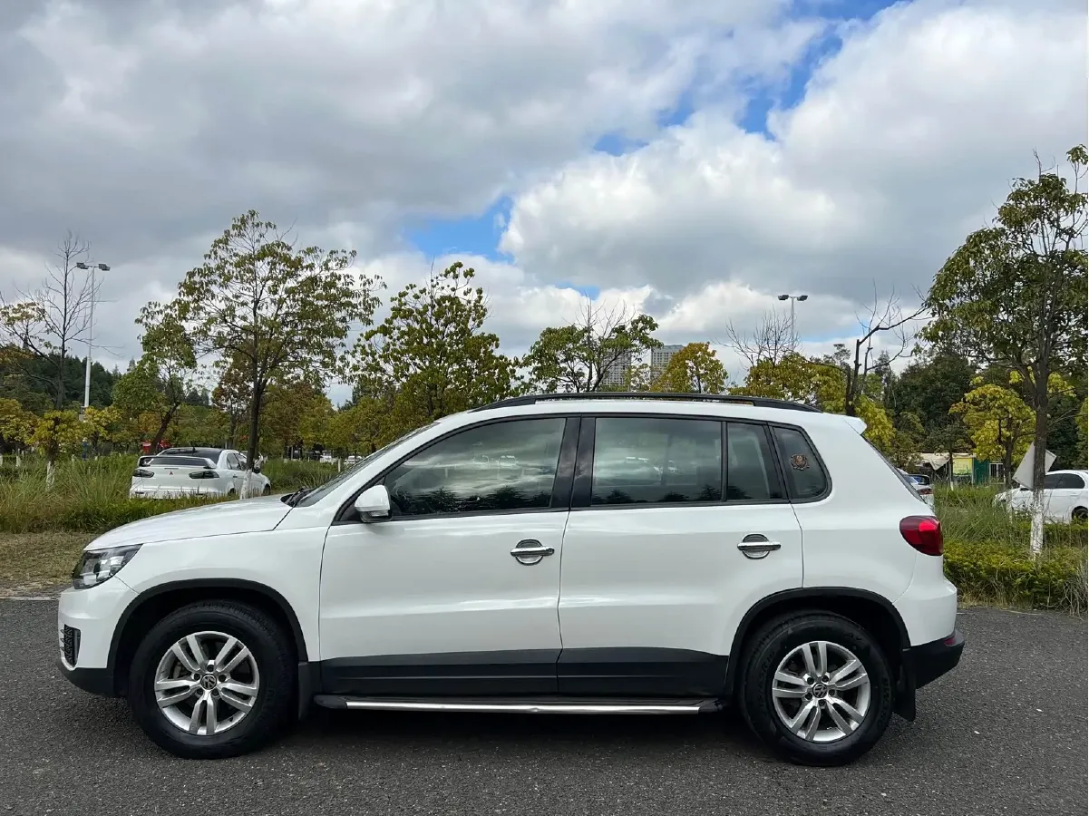 2016 Volkswagen Tiguan 1.8T 160HP L4 6AT,autocango,china used car exporter,china ev exporter,chinese used car exporter,chinese used ev exporter