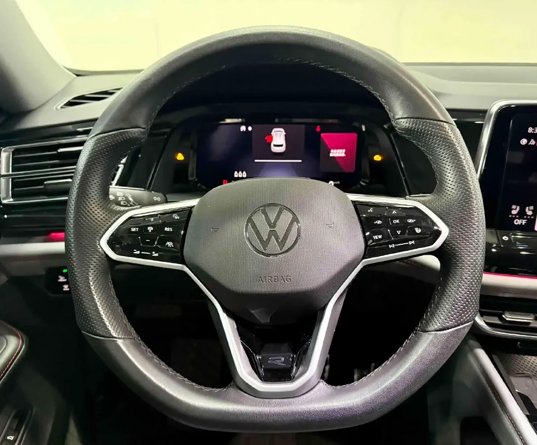 2021 Volkswagen Teramont 2.0T 220HP L4 7DCT,autocango,china used car exporter,china ev exporter,chinese used car exporter,chinese used ev exporter