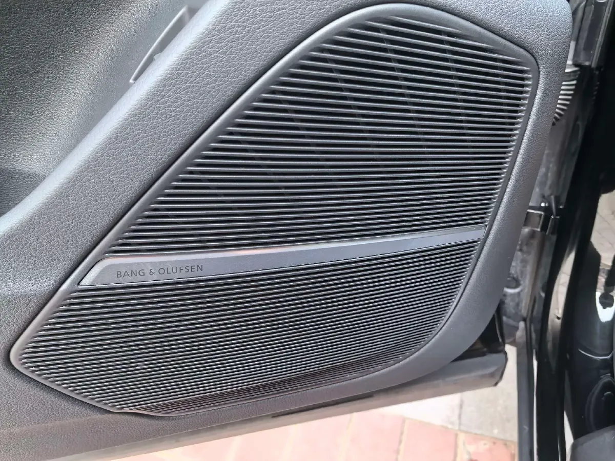 2024 Audi Q8 3.0T 340HP V6 8AT,autocango,china used car exporter,china ev exporter,chinese used car exporter,chinese used ev exporter