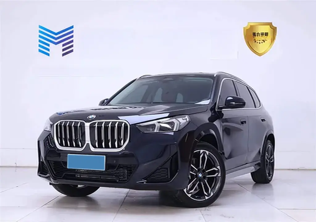 2025 BMW X1 2.0T 204HP L4 7DCT