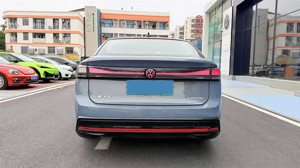 2024 Volkswagen ID.7 Vizzion BEV 84.8KWH,autocango,china used car exporter,china ev exporter,chinese used car exporter,chinese used ev exporter