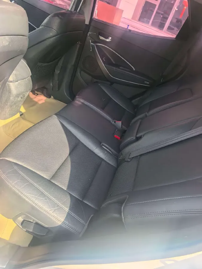 2015 Hyundai Santafe 2.0T 245HP L4 6AT,autocango,china used car exporter,china ev exporter,chinese used car exporter,chinese used ev exporter