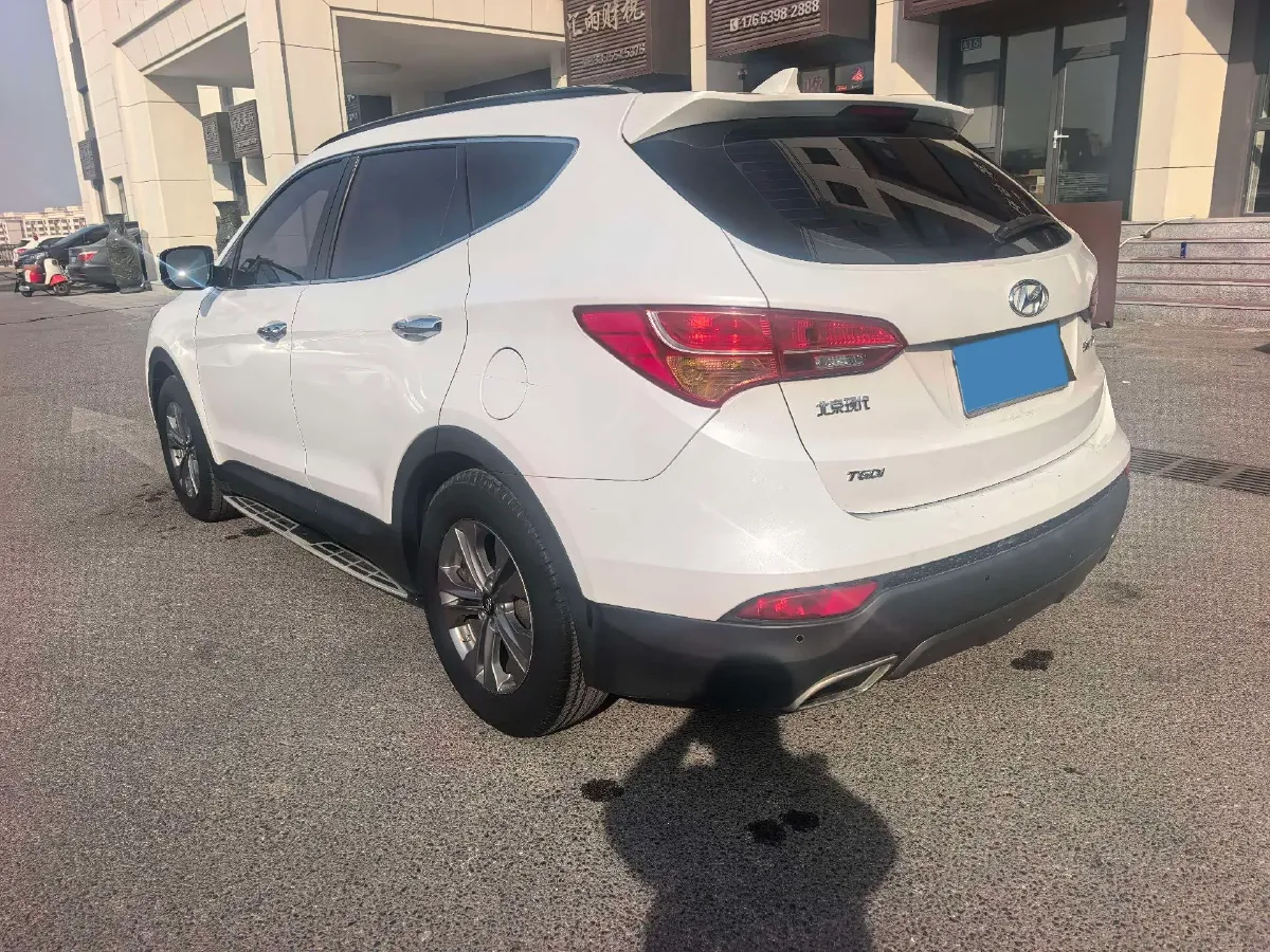 2015 Hyundai Santafe 2.0T 245HP L4 6AT,autocango,china used car exporter,china ev exporter,chinese used car exporter,chinese used ev exporter