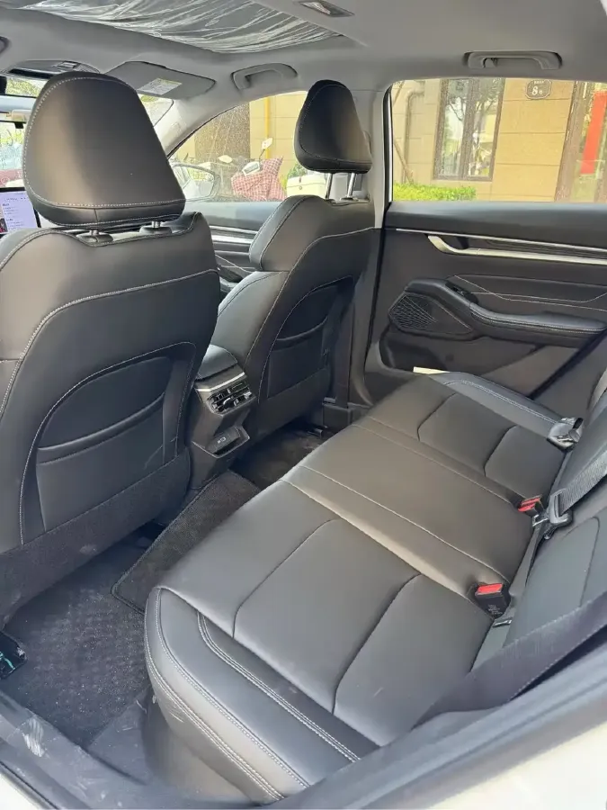 2022 Geely Emgrand 1.5L 114HP L4 CVT,autocango,china used car exporter,china ev exporter,chinese used car exporter,chinese used ev exporter