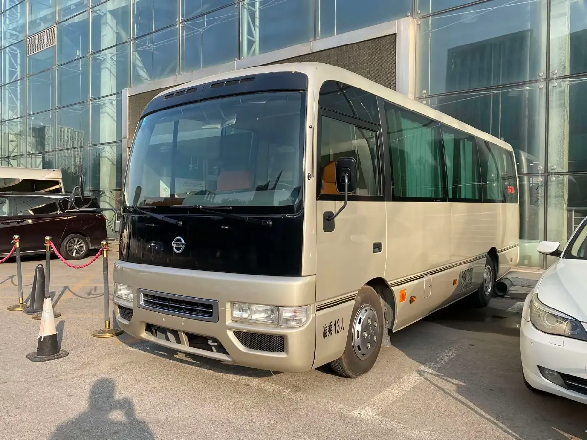 2011 Nissan Civilian 4.5L 180HP L6 5MT