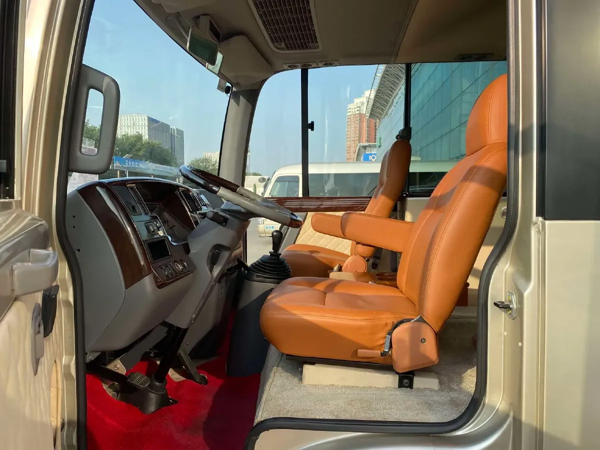 2011 Nissan Civilian 4.5L 180HP L6 5MT,autocango,china used car exporter,china ev exporter,chinese used car exporter,chinese used ev exporter