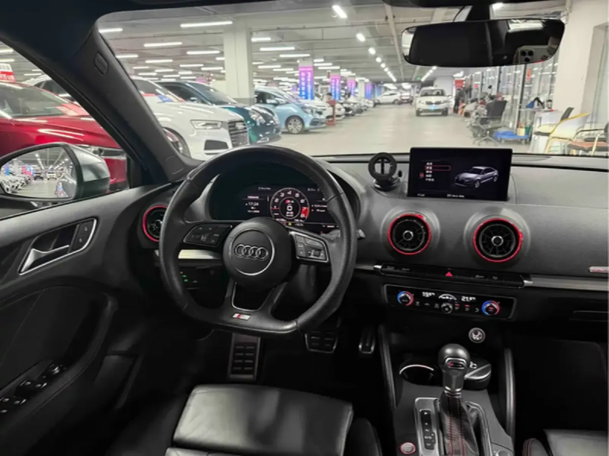 2019 Audi S3 2.0T 290HP L4 7DCT,autocango,china used car exporter,china ev exporter,chinese used car exporter,chinese used ev exporter